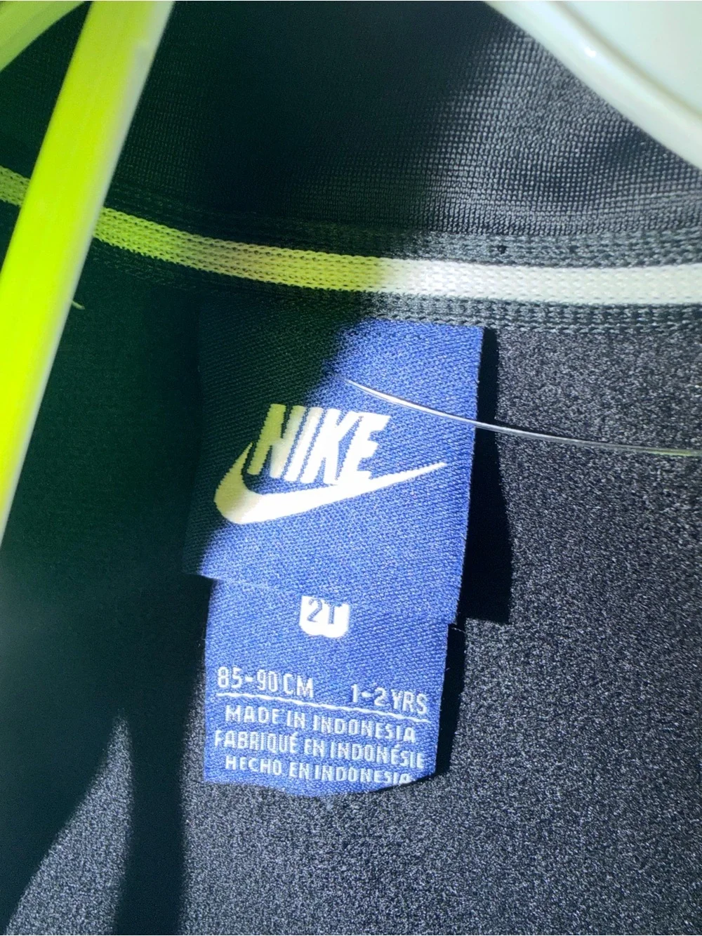 Nike Boys 2T Tracksuit 2-Piece Jacket & Pants Black Volt Green NWT